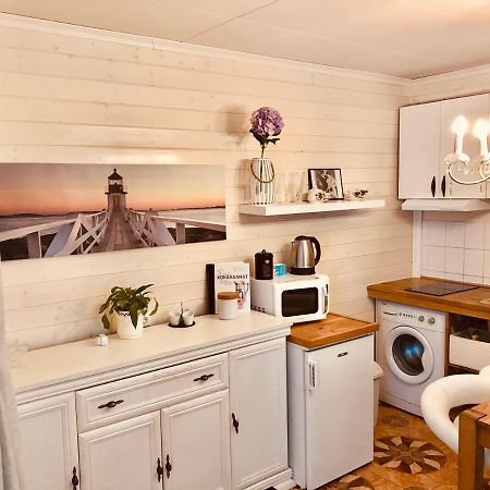 Cozy City Studio Apartment Free Parking Tallinn Extérieur photo