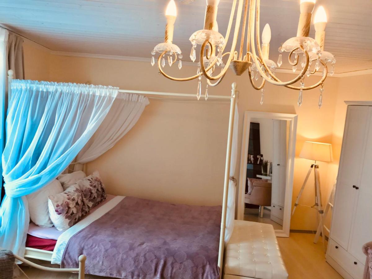 Cozy City Studio Apartment Free Parking Tallinn Extérieur photo