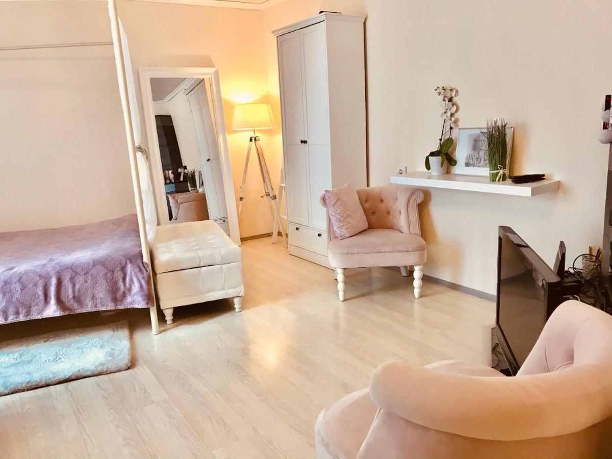 Cozy City Studio Apartment Free Parking Tallinn Extérieur photo