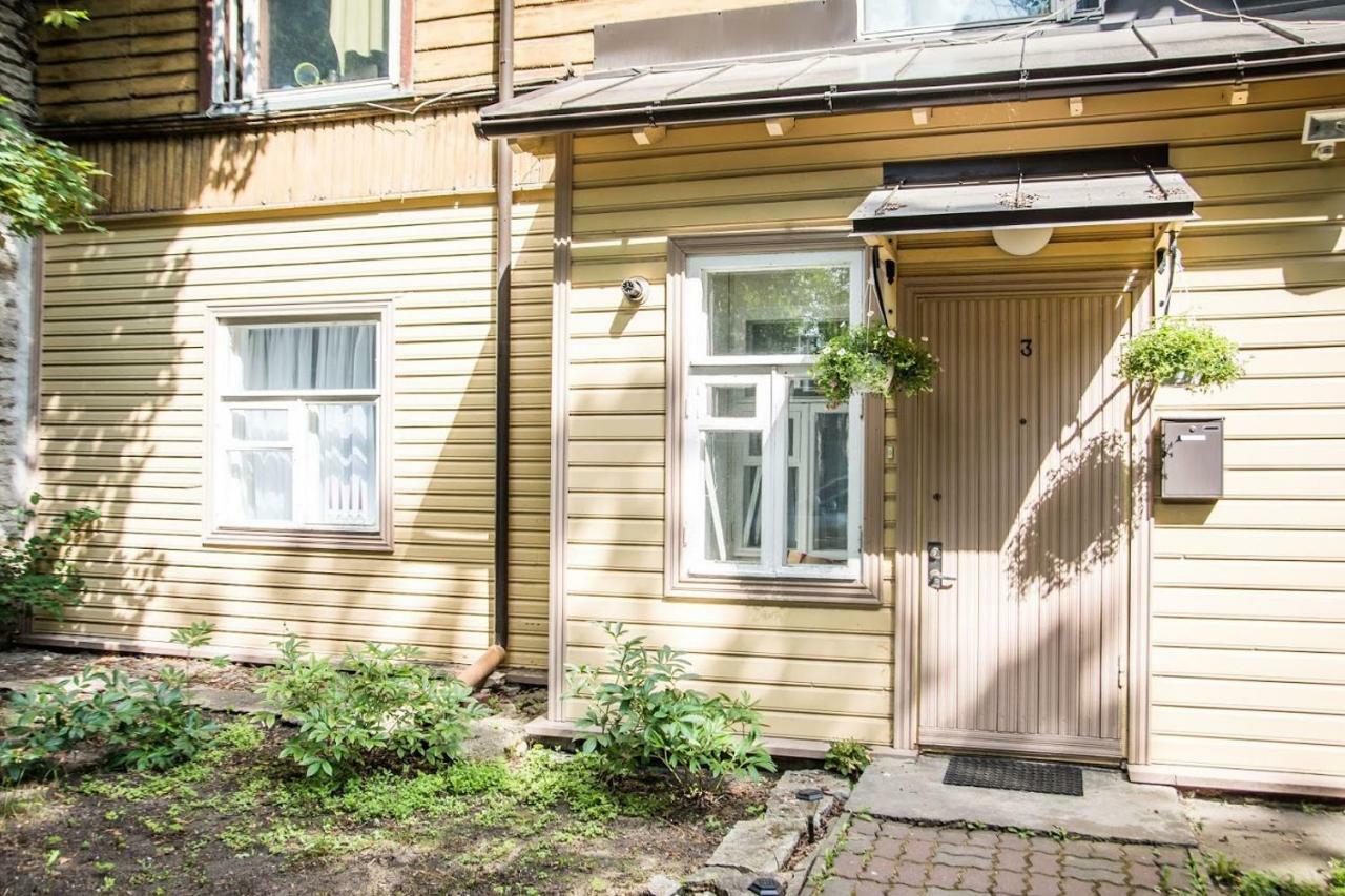 Cozy City Studio Apartment Free Parking Tallinn Extérieur photo