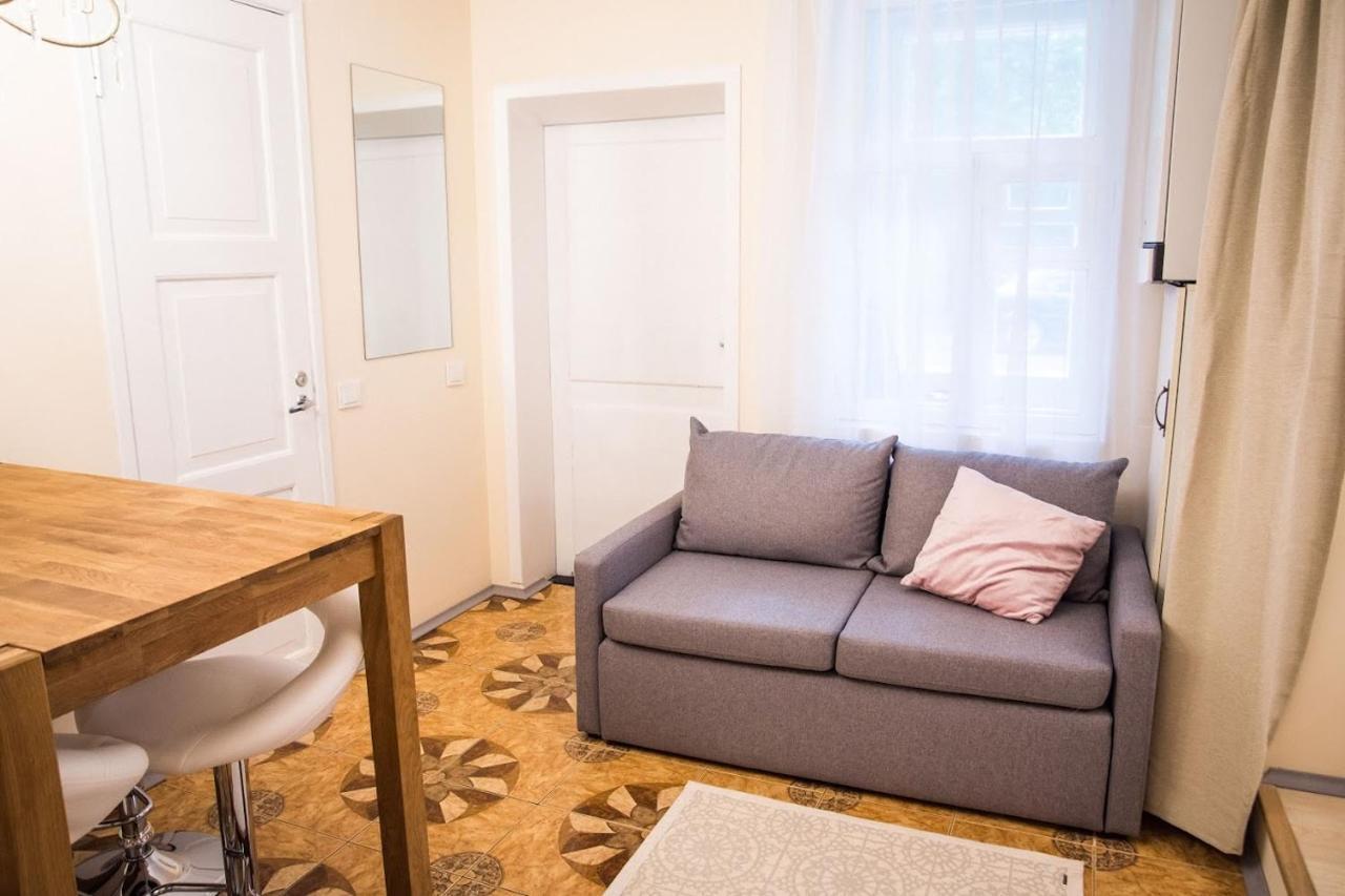 Cozy City Studio Apartment Free Parking Tallinn Extérieur photo